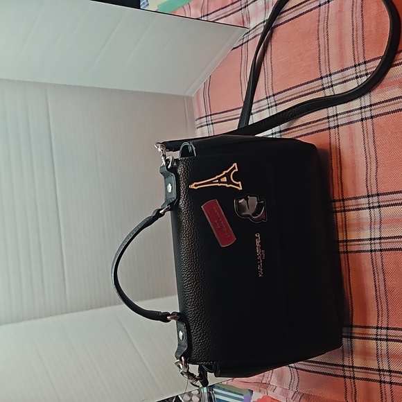 Karl Lagerfeld Handbags - Karl Lagerfeld black bag